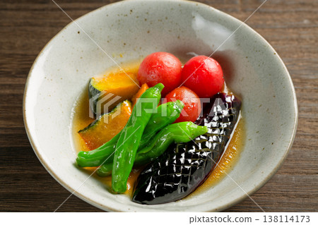 Fried vegetables 138114173