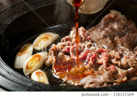 Sukiyaki (beef and green onions) Sukiyaki (beef and green onions) 138115164