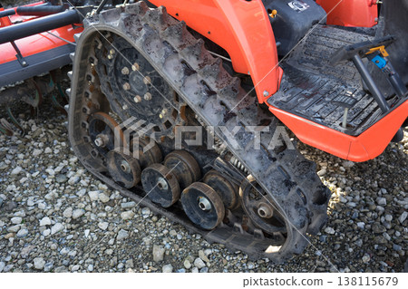 Caterpillars for agricultural machinery Caterpillars for agricultural machinery 138115679