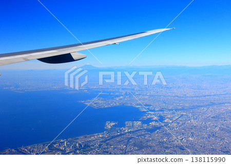 Tokyo Bay seen from an airplane 138115990