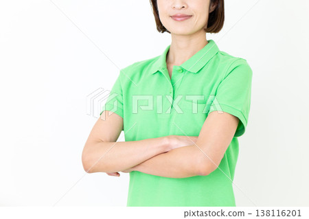 中年女性認證護理員 中年女性認證護理員 138116201