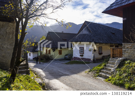 Vlkolinec traditional folk village houses in Zilinsky kraj, Slovakia 138119214