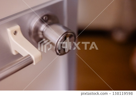 出租房門把手 138119598