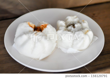 Chinese stuffed bun , steamed dumpling or steamed bun or Chinese bun Chinese stuffed bun , steamed dumpling or steamed bun or Chinese bun 138120791