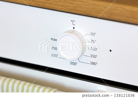 Modern kitchen oven with temperature control Modern kitchen oven with temperature control 138121836