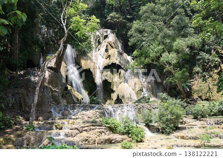 關西瀑布 [寮國瑯勃拉邦] 138122221