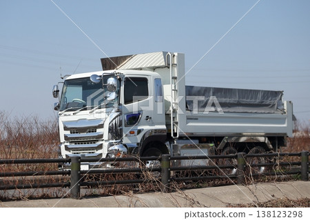 Dump truck Dump truck 138123298