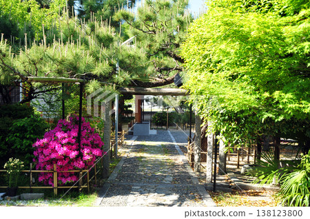 Osaka Akutagawa-juku Kyoshuji Temple Osaka Akutagawa-juku Kyoshuji Temple 138123800
