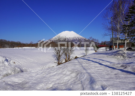 Mount Yotei in the background in March 2026, as seen from near the Arishima Memorial Museum. 138125427