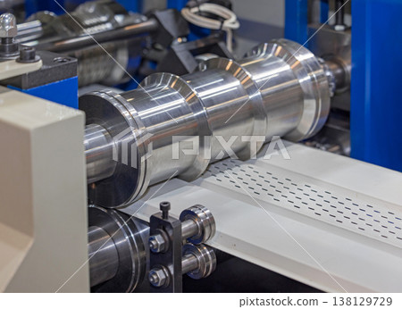 Continuous Roll Forming Machine 138129729