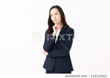 擔心的女商人 擔心的女商人 138129821