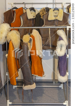 Leather Jackets Sheepskin Vests 138129849