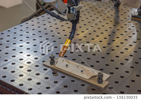 Robot Welder Platform Table 138130035