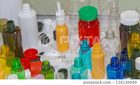 Crew Cap Plastic Bottles Crew Cap Plastic Bottles 138130049