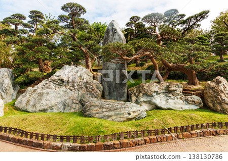 Japanese garden in Hong Kong 138130786