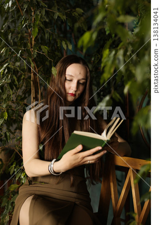 Artist immersed in natural surroundings for inspiration Artist immersed in natural surroundings for inspiration 138134041