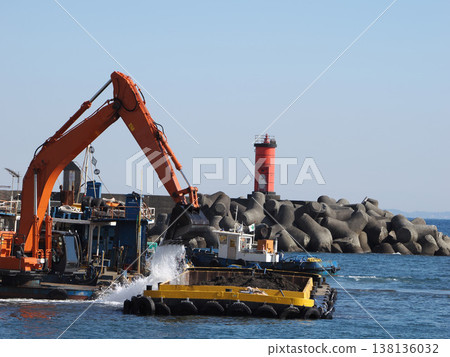Tugboats working in the bay Tugboats working in the bay 138136032