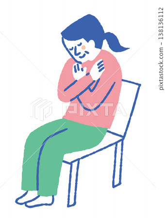 An elderly woman hunched over with rounded shoulders - color An elderly woman hunched over with rounded shoulders - color 138136112