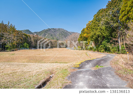 Terraced rice fields in the western Lake Biwa region of Shiga Prefecture, Kitakomatsu, Otsu City, Shiga Prefecture Terraced rice fields in the western Lake Biwa region of Shiga Prefecture, Kitakomatsu, Otsu City, Shiga Prefecture 138136813