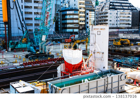 大型城市建設場景:池袋重建中,2026年2月,c-2,高飽和對比 大型城市建設場景:池袋重建中,2026年2月,c-2,高飽和對比 138137016