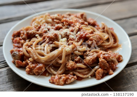 Gluten-free meat sauce pasta made with brown rice noodles Gluten-free meat sauce pasta made with brown rice noodles 138137190
