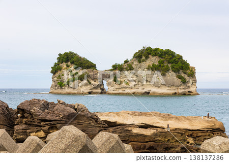 圓月島，和歌山縣白濱町的象徵 138137286