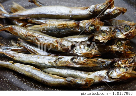 乾沙丁魚 138137993