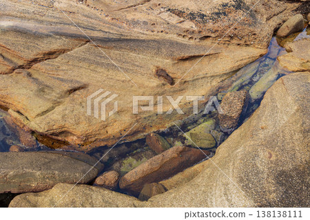 圓月島(和歌山縣白濱町)週邊海岸線 圓月島(和歌山縣白濱町)週邊海岸線 138138111