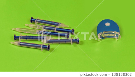 Home tooth whitening tools 138138302