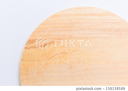 brown wooden sphere cuttingboard isolated on white background 138138589
