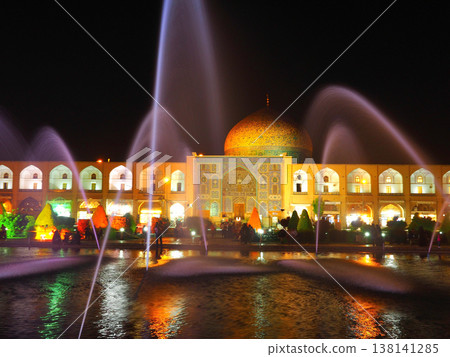 Night in Isfahan 138141285