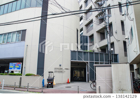 大阪市淀川區政府 / 大阪府大阪市淀川區十三東2號 大阪市淀川區政府 / 大阪府大阪市淀川區十三東2號 138142129