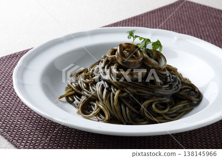 Ikasumi Spaghetti 138145966