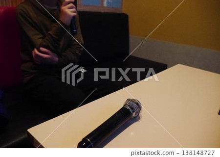 卡拉OK（圖） 138148727