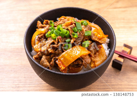 牛肉泡菜炒飯 牛肉泡菜炒飯 138148753