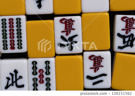 Mah-jong tiles 138151562
