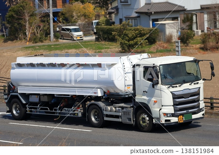 坦克卡車 坦克卡車 138151984