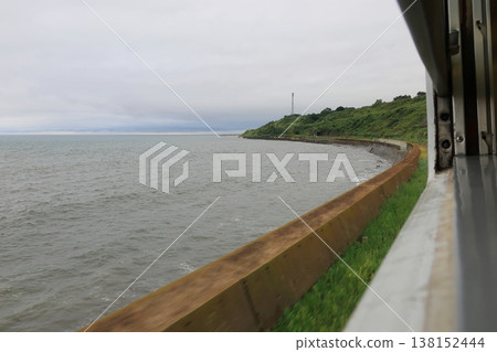 Scenery from a local train window on the JR Hokkaido Hakodate Main Line, from Yamagoe Station to Ishikura Station (Summer rain, 2023) Scenery from a local train window on the JR Hokkaido Hakodate Main Line, from Yamagoe Station to Ishikura Station (Summer rain, 2023) 138152444