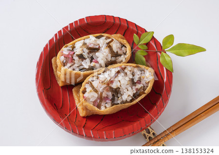 Rishiri kelp and plum inari sushi Rishiri kelp and plum inari sushi 138153324