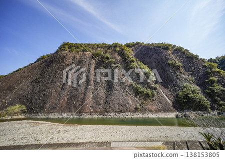 Ichimaiwa (One Large Rock), Aise, Kozagawa Town Ichimaiwa (One Large Rock), Aise, Kozagawa Town 138153805