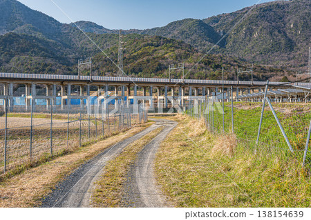 The Kosei Line runs through a rural area in Kitakomatsu, Otsu City, Shiga Prefecture. The Kosei Line runs through a rural area in Kitakomatsu, Otsu City, Shiga Prefecture. 138154639