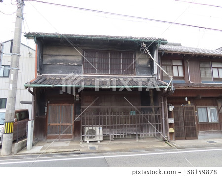 高砂町愛屋町大崎家住宅:明治初期在高砂町愛屋町開始木材生意的大崎宇兵衛的家。 高砂町愛屋町大崎家住宅:明治初期在高砂町愛屋町開始木材生意的大崎宇兵衛的家。 138159878