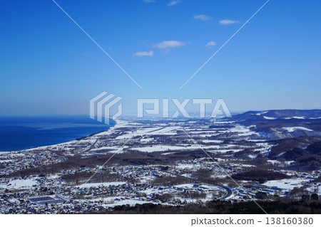 從鄂霍次克海天塔眺望紋別市 138160380