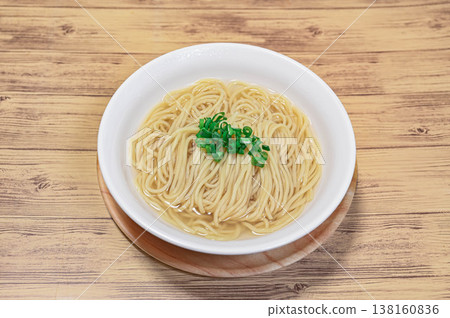 Easy microwaveable noodle soup 138160836