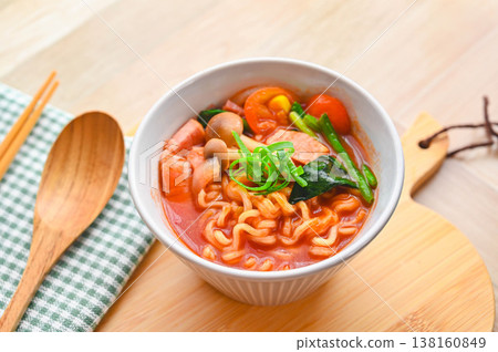 Tomato Salt Ramen 138160849