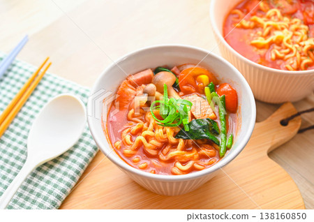 Tomato Salt Ramen 138160850