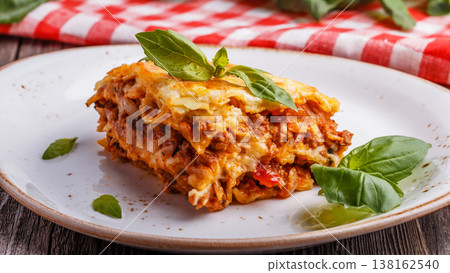 Traditional lasagna made with minced beef bolognese sauce Traditional lasagna made with minced beef bolognese sauce 138162540