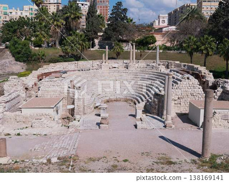 亞歷山大城內仍保留羅馬劇院遺址 138169141