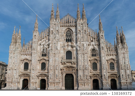 Milan Cathedral Duomo facade in Piazza del Duomo. Milan, Italy Milan Cathedral Duomo facade in Piazza del Duomo. Milan, Italy 138169372