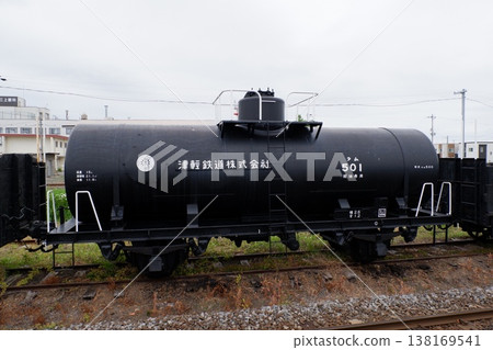 津輕鐵道TAM 501號貨車停放在津輕五所川原站 138169541